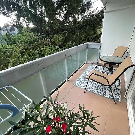 Rozmaring Apartman *