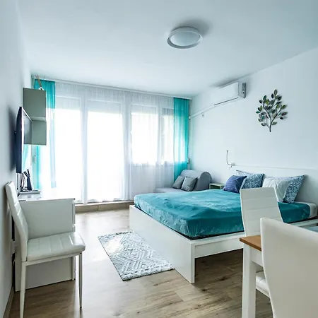 Rozmaring Apartment Balatonfured