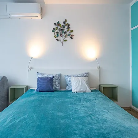 Appartement Rozmaring *