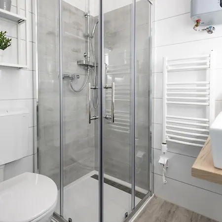 Apartment Rozmaring Balatonfured