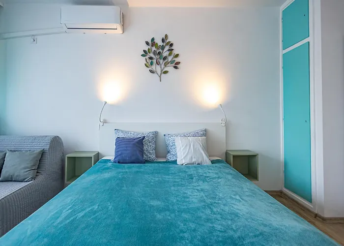 Appartement Rozmaring *